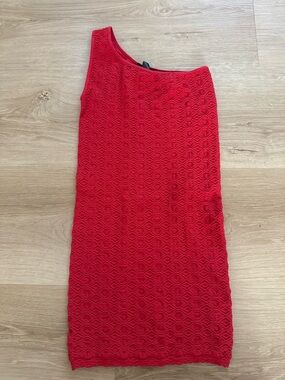 bebe Red Textured One-Shoulder Pencil Skirt